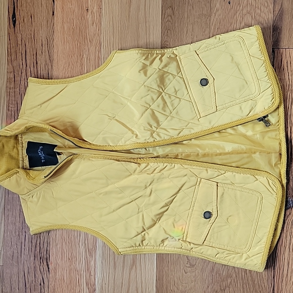 Talbots vest 💛💛